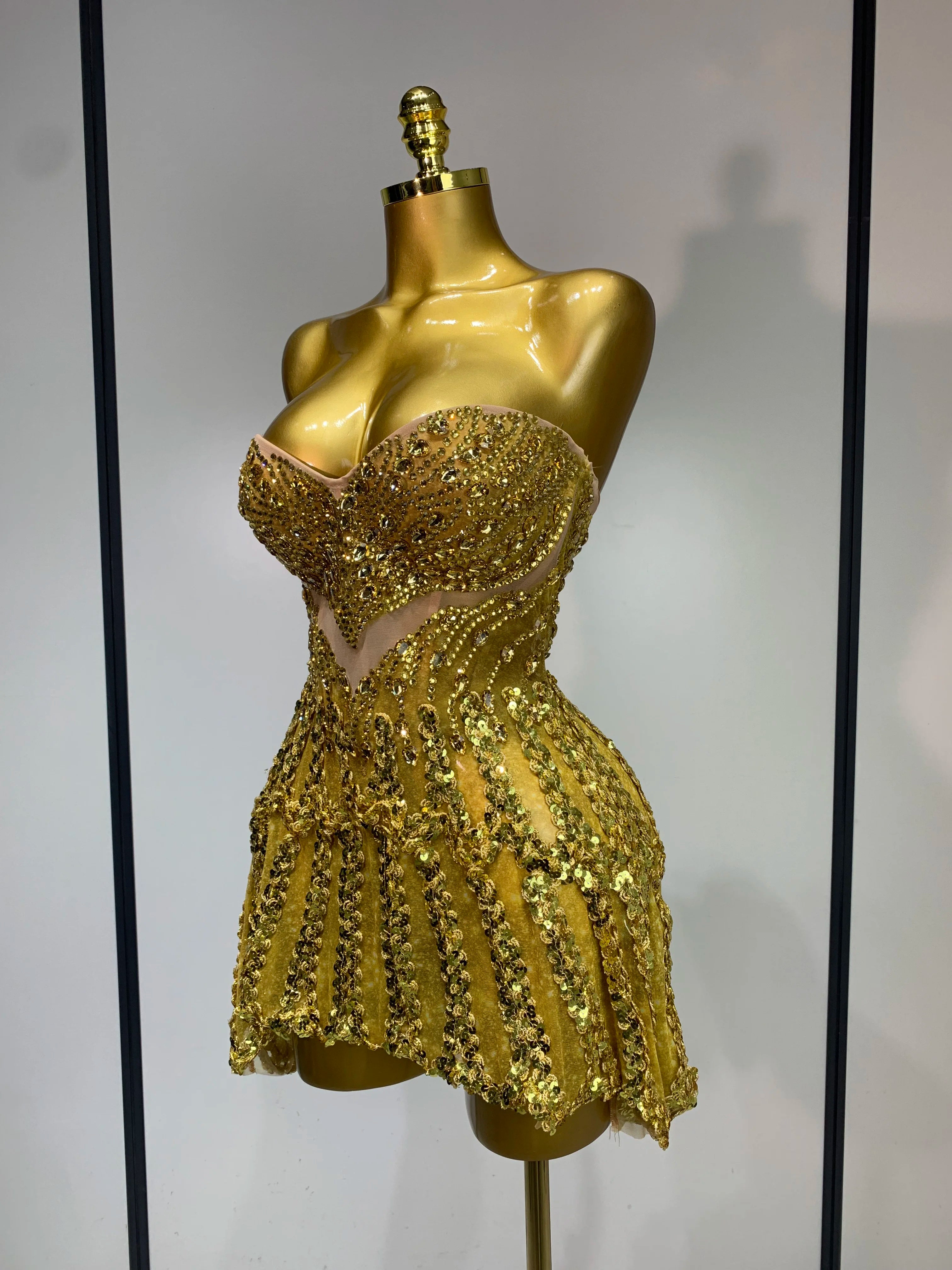 Luxury Gold Sparkly Sequins Diamonds Mini Dress Birthday Dress Women Sexy Performance Costume Singer Stage Nightclub Outfit