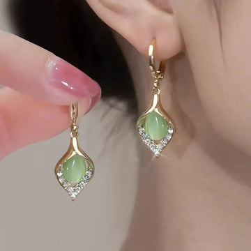 Trend Korean Elegant Shiny Zircon Earrings for Women White Green Moonlight Cat Eye Stone Earrings Party Jewelry Gifts