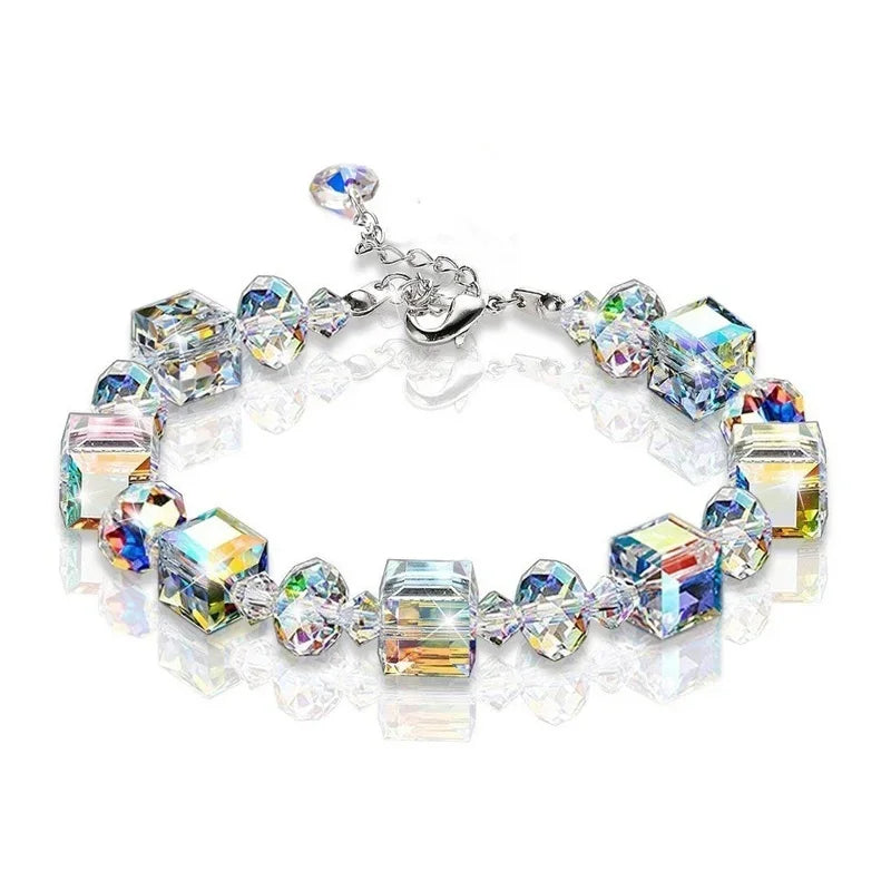 Delysia King 1pcs Femmes TRENDY CUBE Crystal Bracelet Personnalité luxueuse Chaîne de poignet polyvalent Best Friend Gift