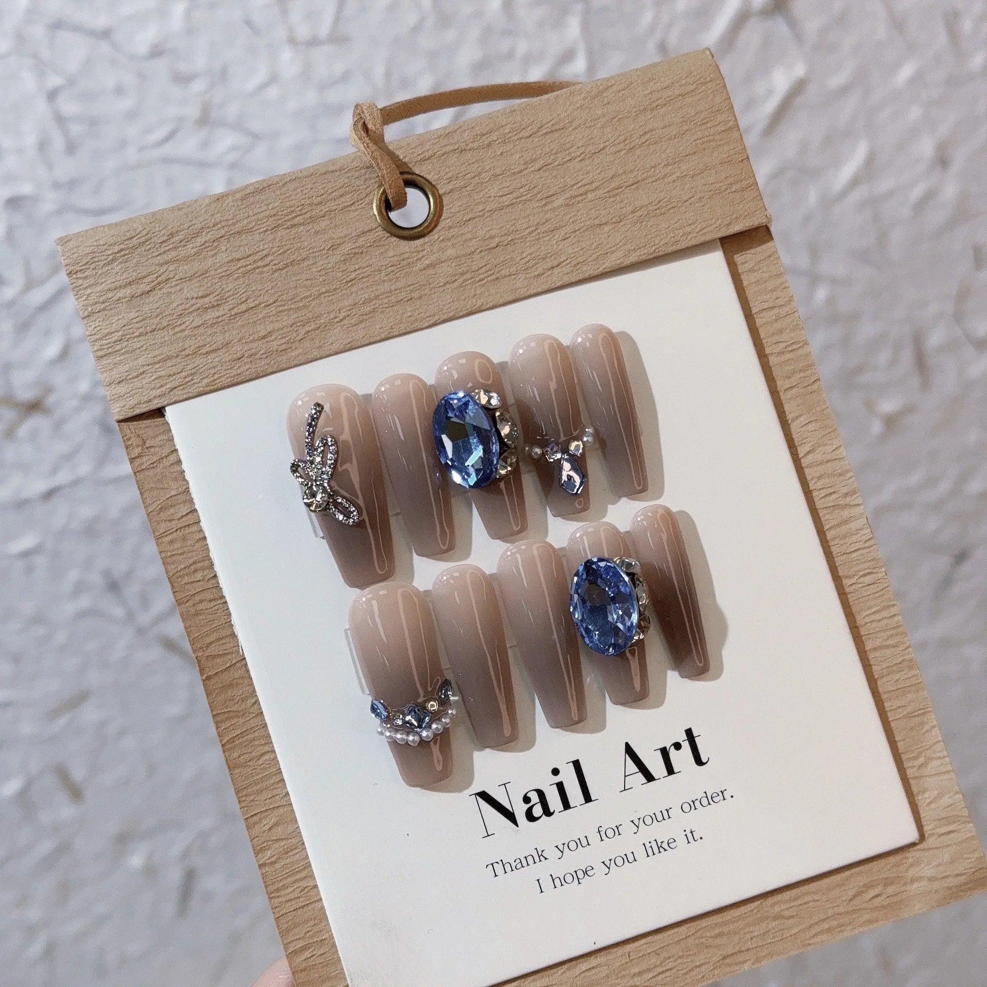 10Pcs Autumn Winter Long Coffin Handmade False Nails Swallow Gird French Press on Nail Glossy Pearl Full Cover Acrylic Nail Tips 6 M