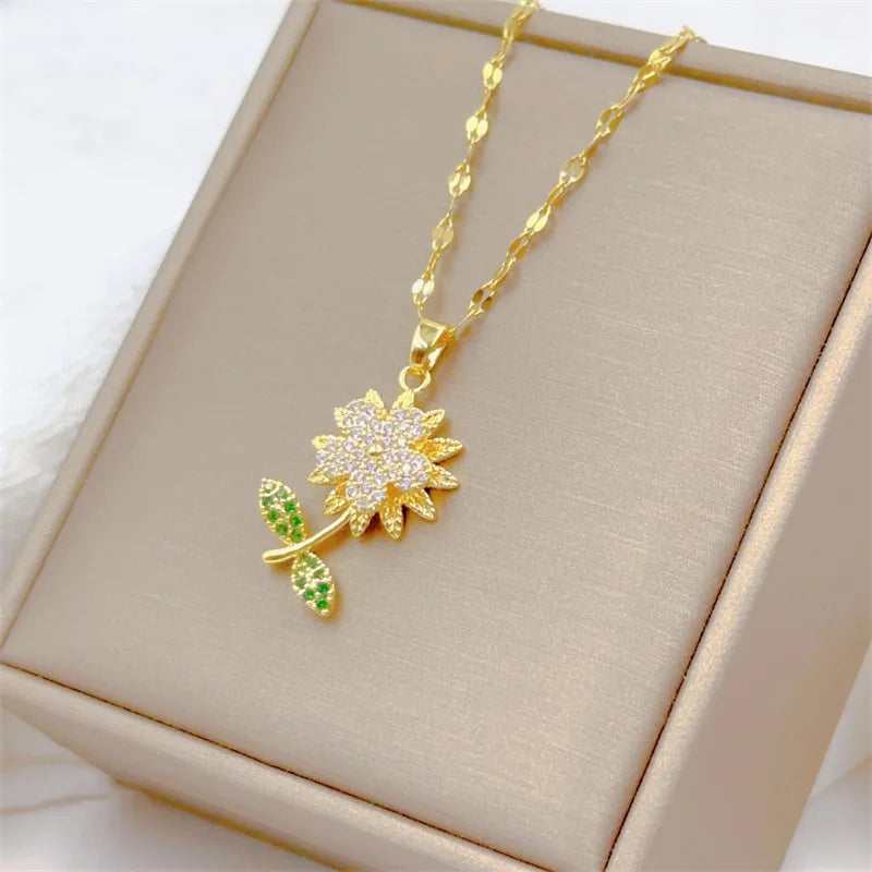 Classic and Charming Micro-embellished Sunflower Necklace, Fashionable and Luxurious, Stainless Steel Clavicle Chain