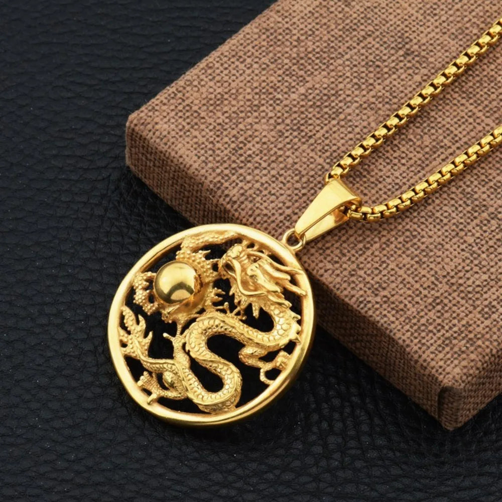 Style chinois classique Exquis Hollow Propice Dragon Signet Pendant Collier pour hommes Charme Fashion Lucky Amulet Bijoux