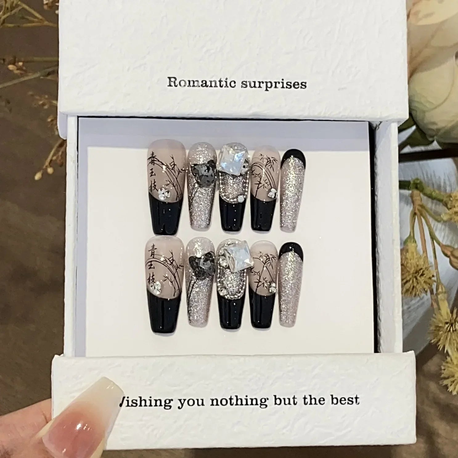 10Pcs Autumn Winter Long Coffin Handmade False Nails Swallow Gird French Press on Nail Glossy Pearl Full Cover Acrylic Nail Tips