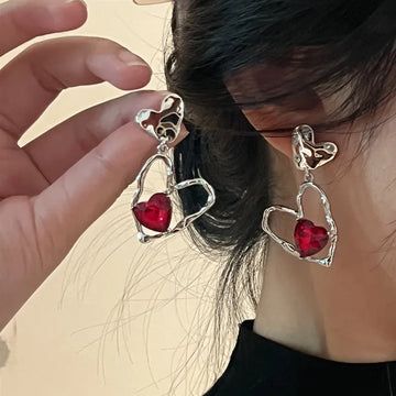 Boucles d'oreilles en ligne coréen à cristal rouge à lames