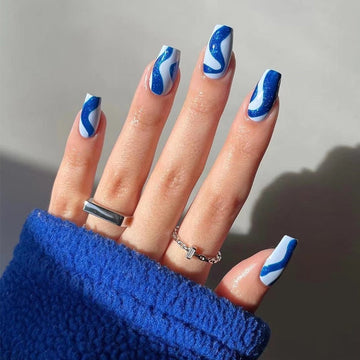 Blue Glitter Powder Waves Design Wearable Nail Art Glossy Fake Nails Short Ballet Finished False Nails Press on Nails with Glue